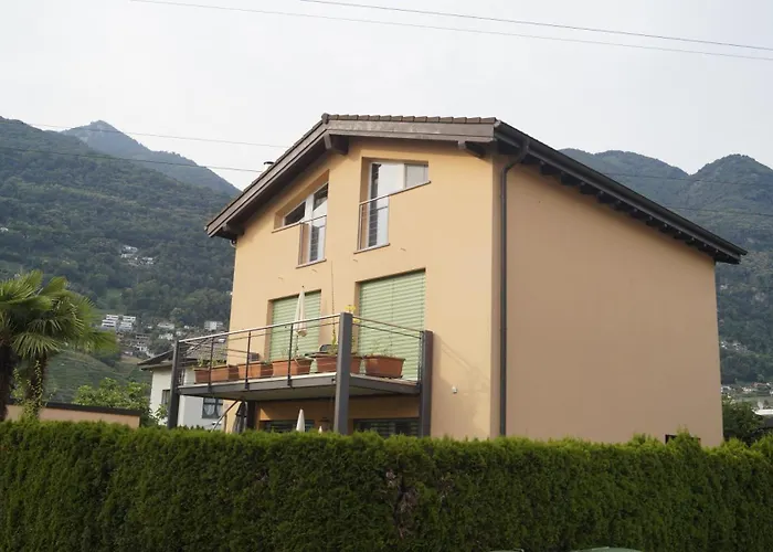 Casa Diana Locarno-cugnasco * Locarno